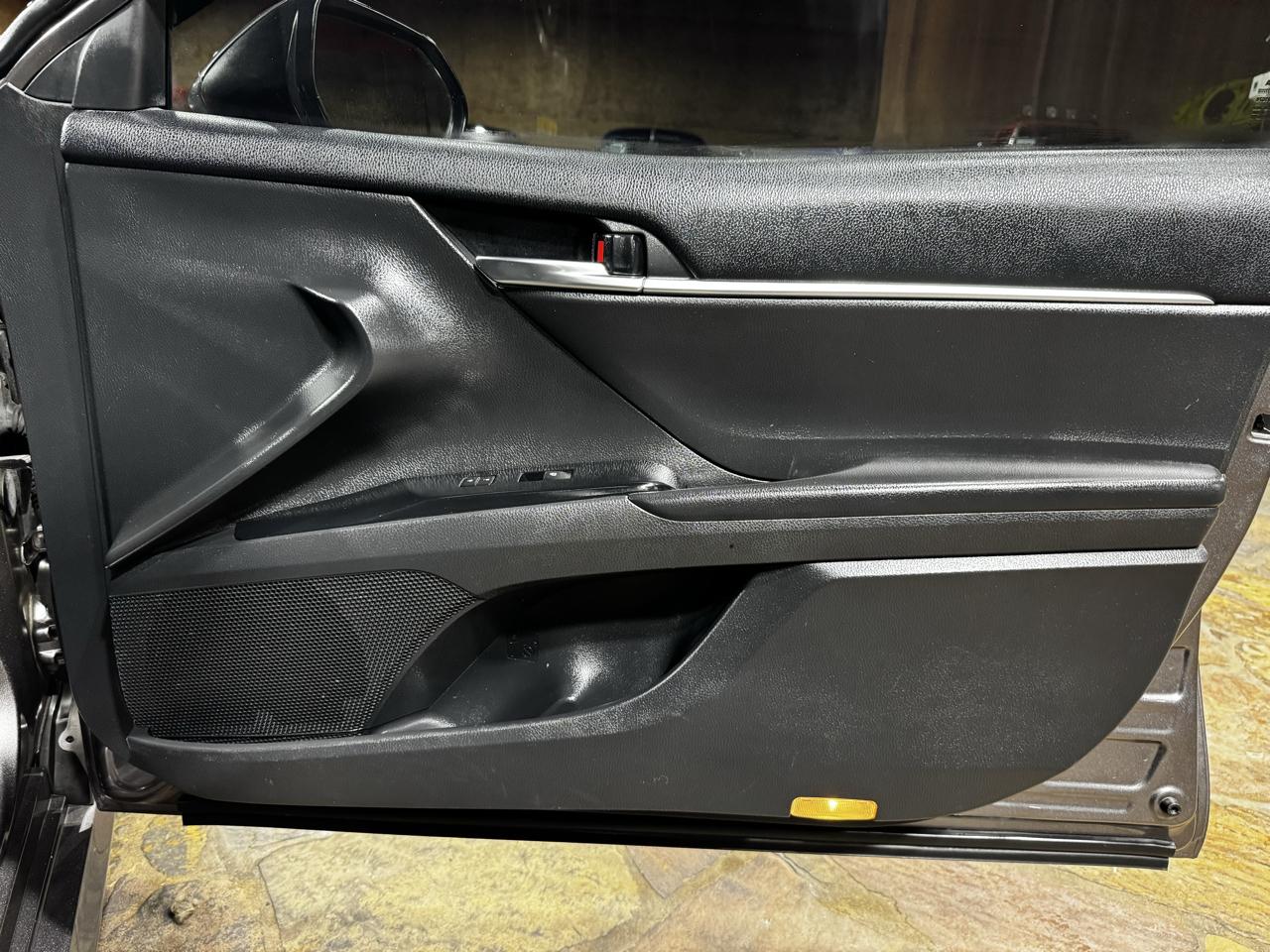 Toyota Camry XLE Auto (Natl) 2019