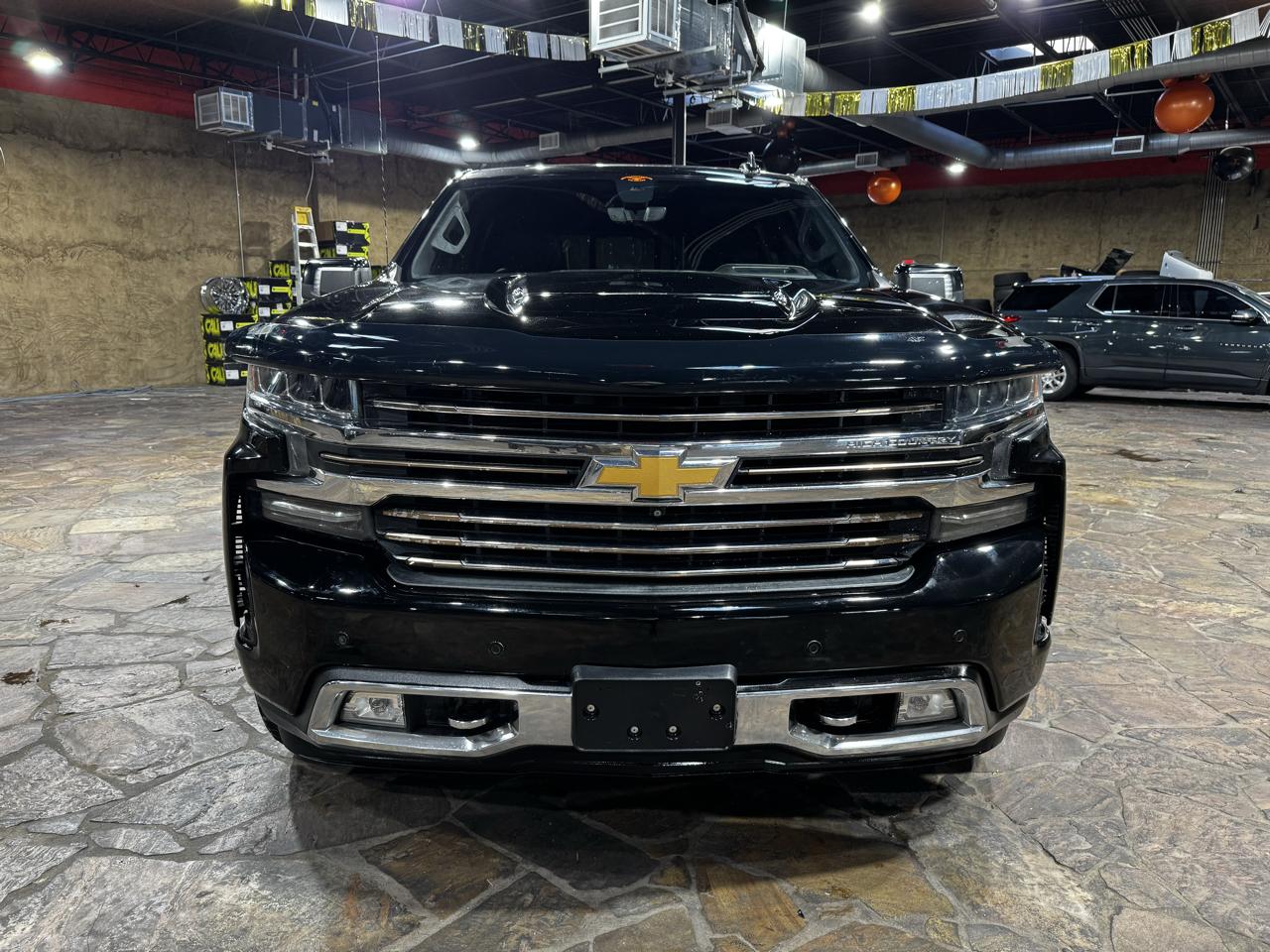 Chevrolet Silverado 1500 4WD Crew Cab 147" High Country 2019