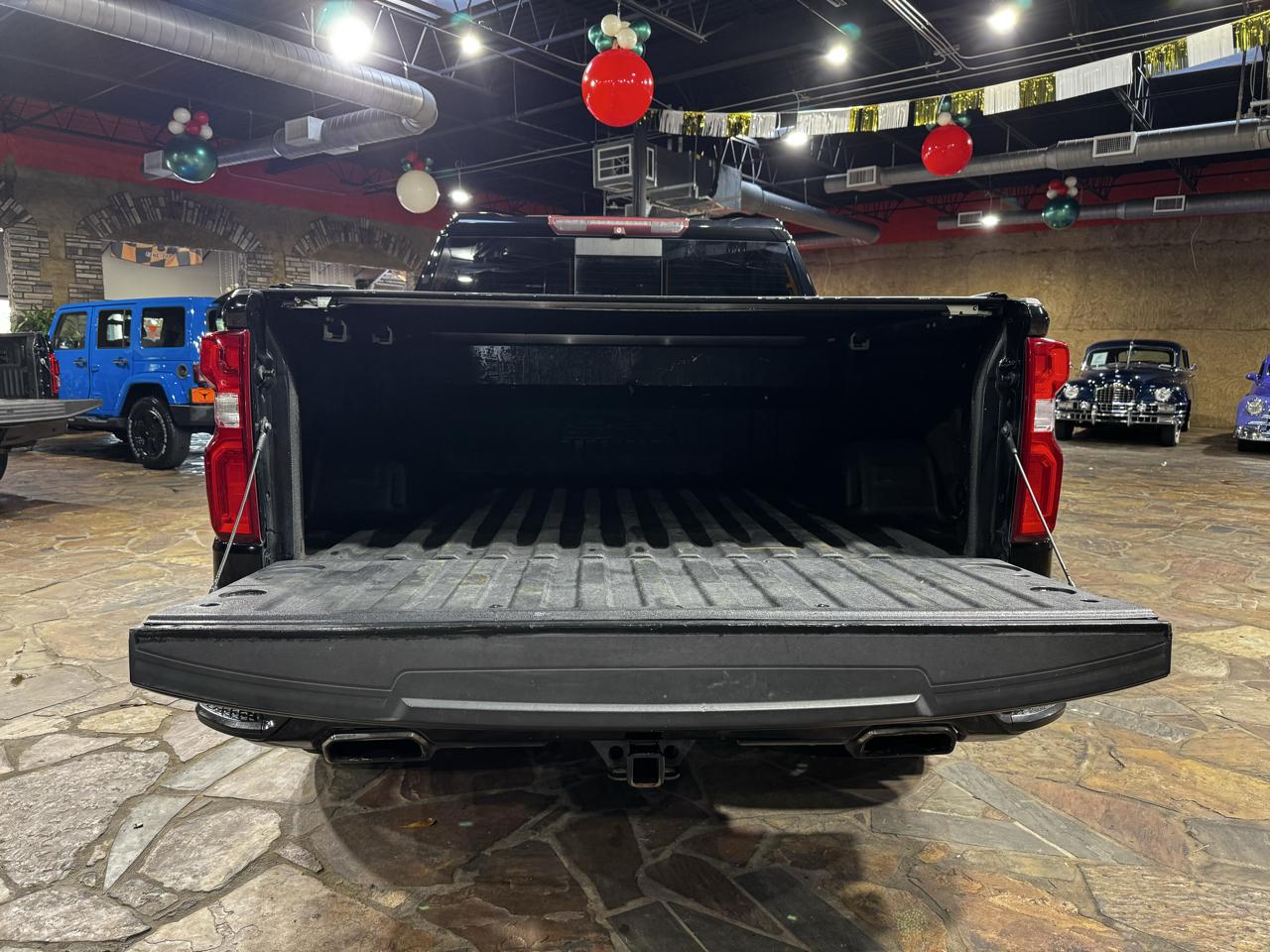 Chevrolet Silverado 1500 4WD Crew Cab 147" High Country 2019