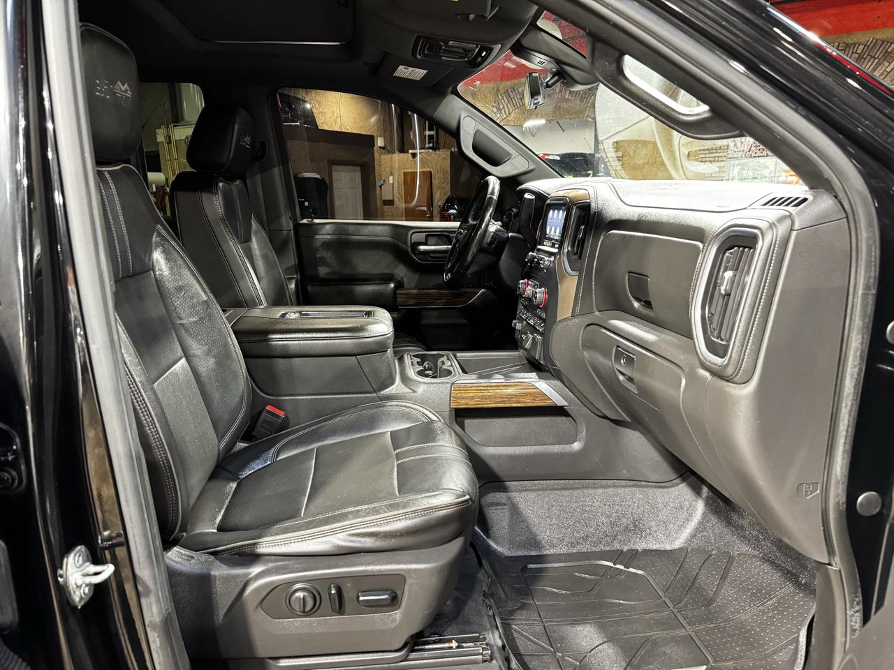 Chevrolet Silverado 1500 4WD Crew Cab 147" High Country 2019