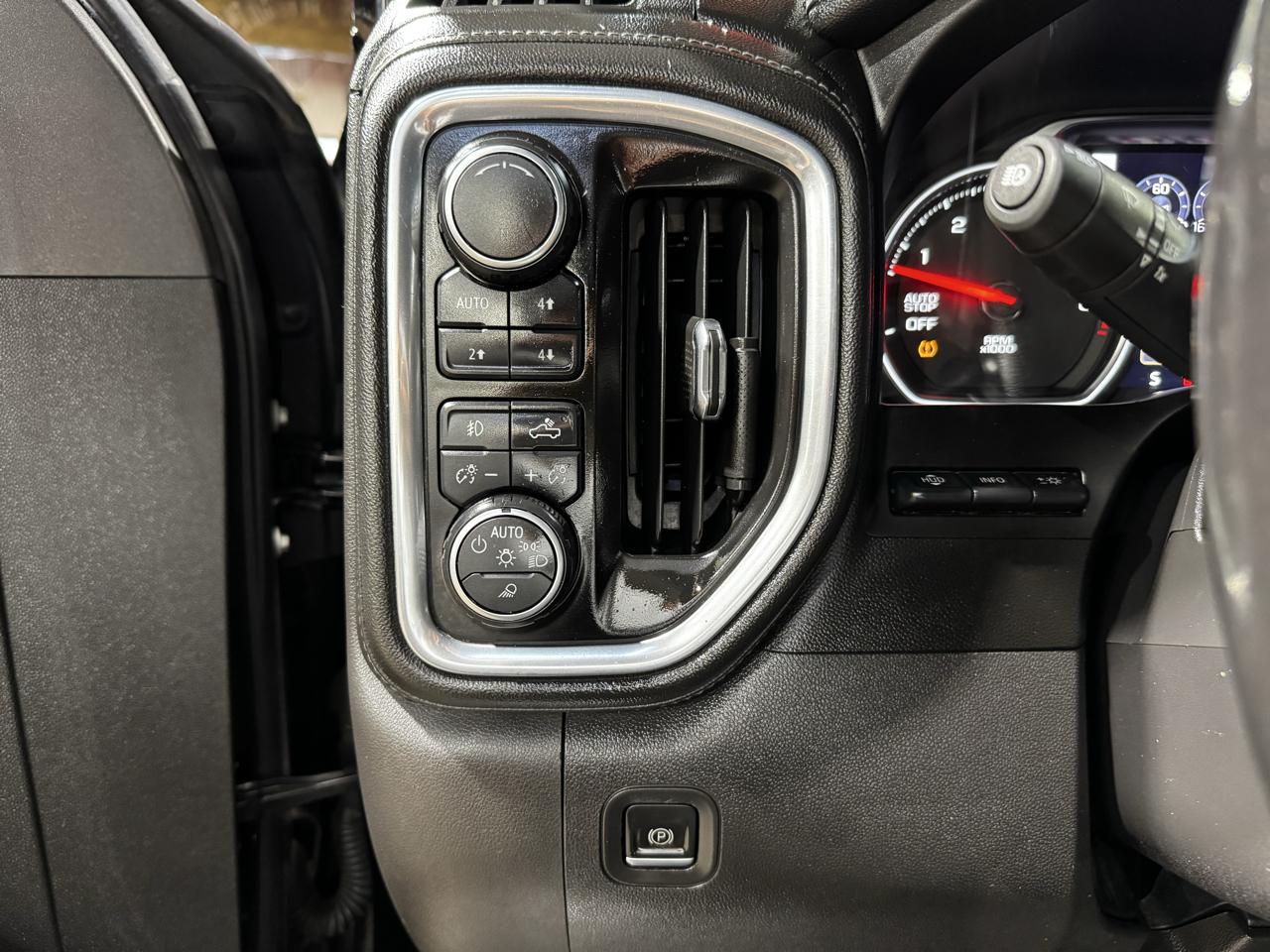 Chevrolet Silverado 1500 4WD Crew Cab 147" High Country 2019