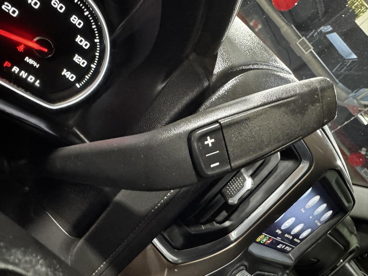 Chevrolet Silverado 1500 4WD Crew Cab 147" High Country 2019