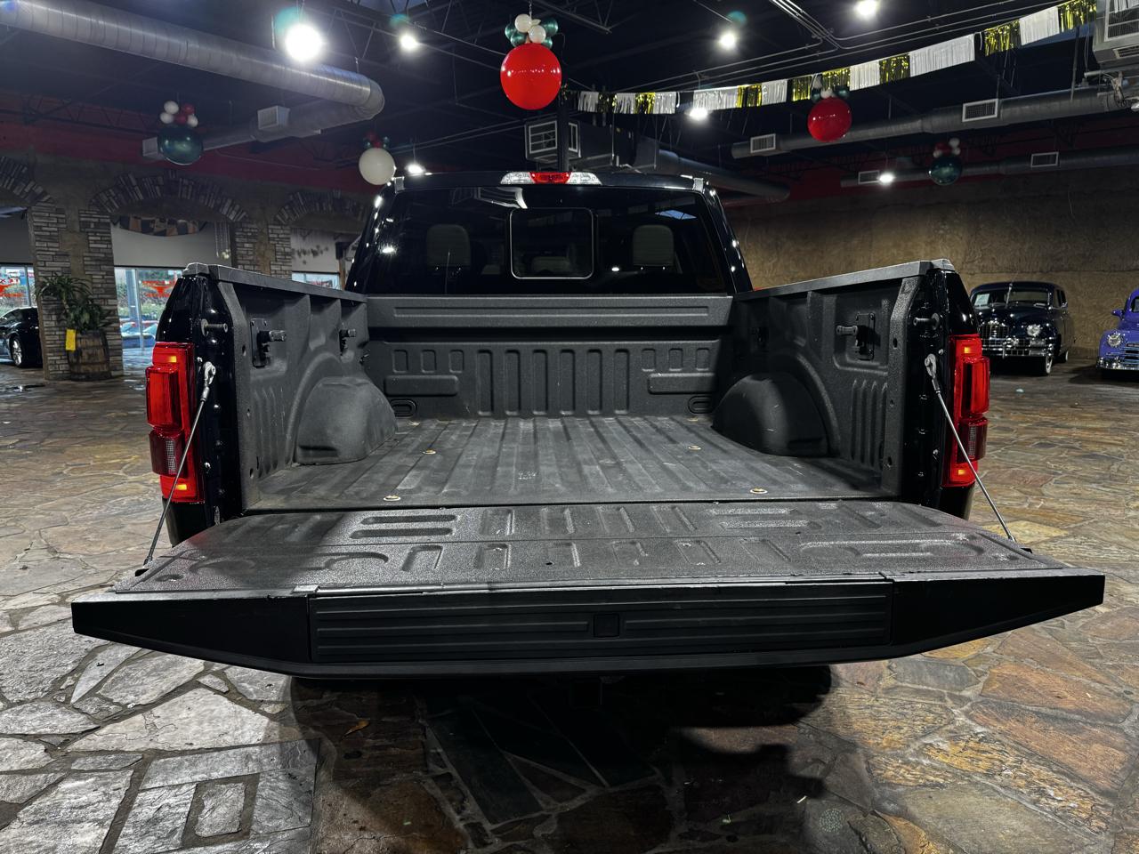 Ford F-150 Lariat 2WD SuperCrew 5.5' Box 2016