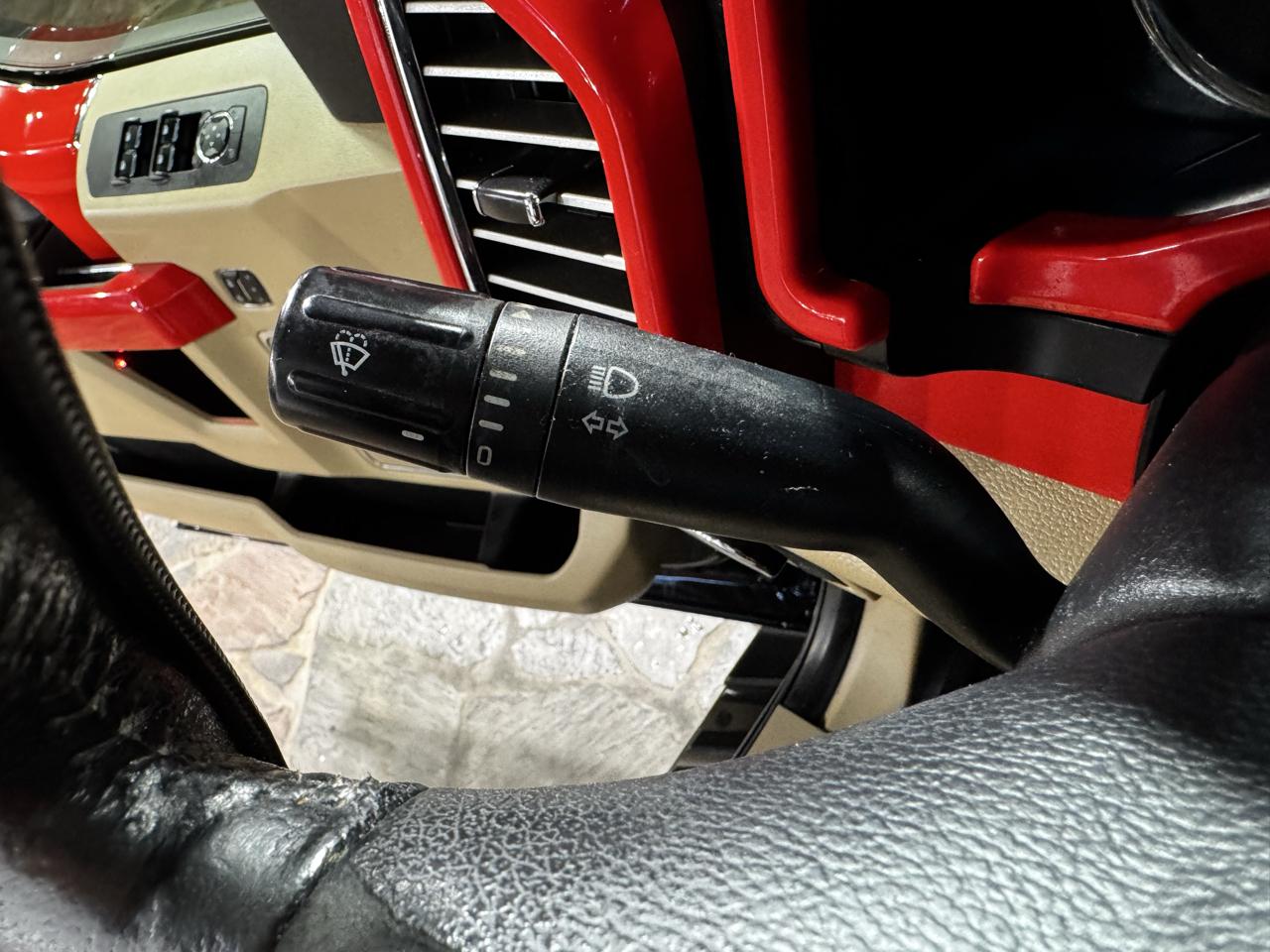 Ford F-150 Lariat 2WD SuperCrew 5.5' Box 2016