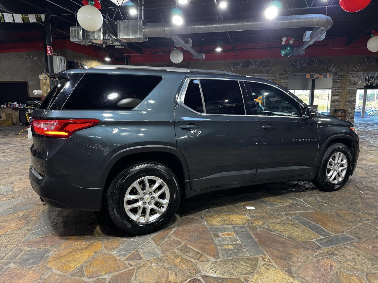 Chevrolet Traverse FWD 4dr LT Cloth w/1LT 2018