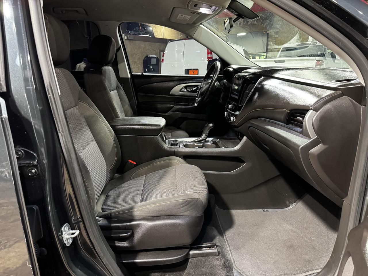 Chevrolet Traverse FWD 4dr LT Cloth w/1LT 2018