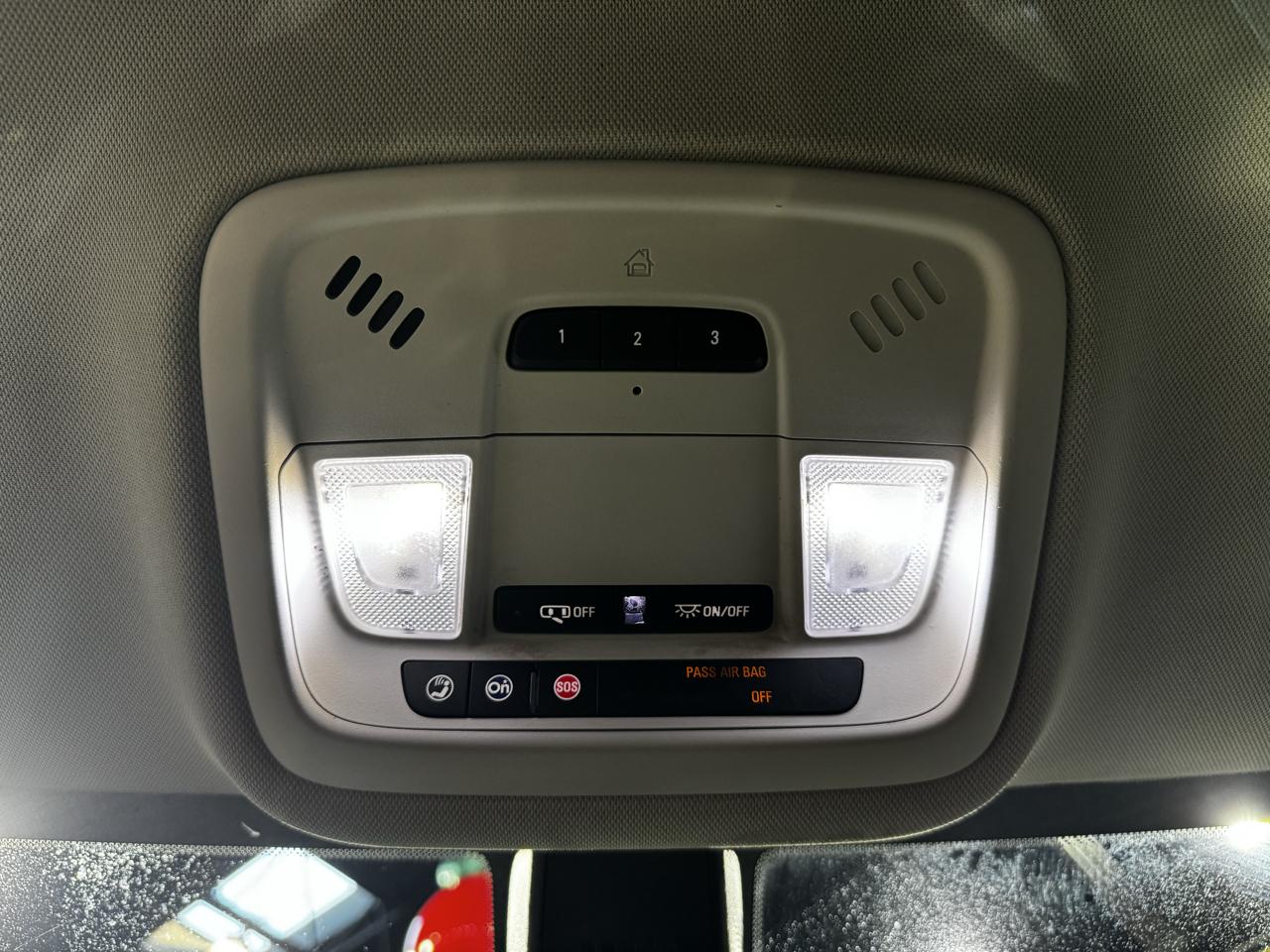Chevrolet Traverse FWD 4dr LT Cloth w/1LT 2018