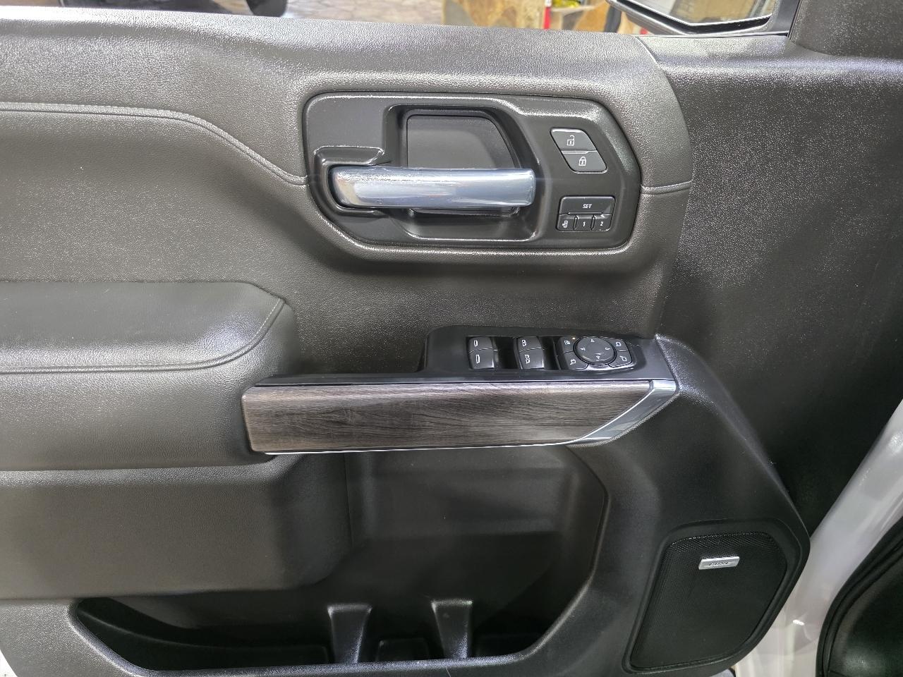 Chevrolet Silverado 1500 LTD 4WD Crew Cab 147" LTZ 2022