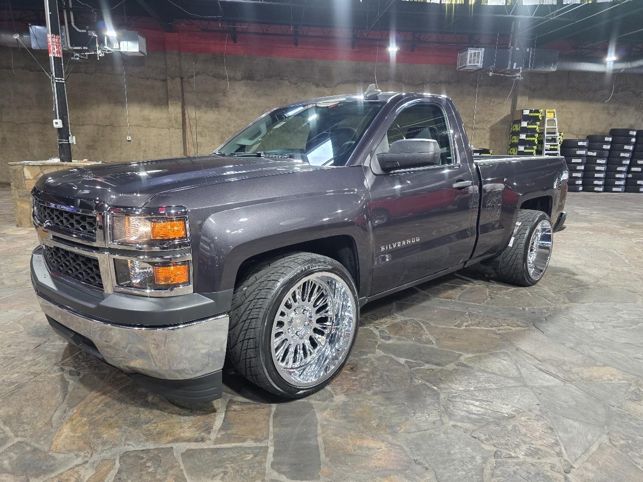 Chevrolet Silverado 1500 2WD Reg Cab 119.0" LS 2015