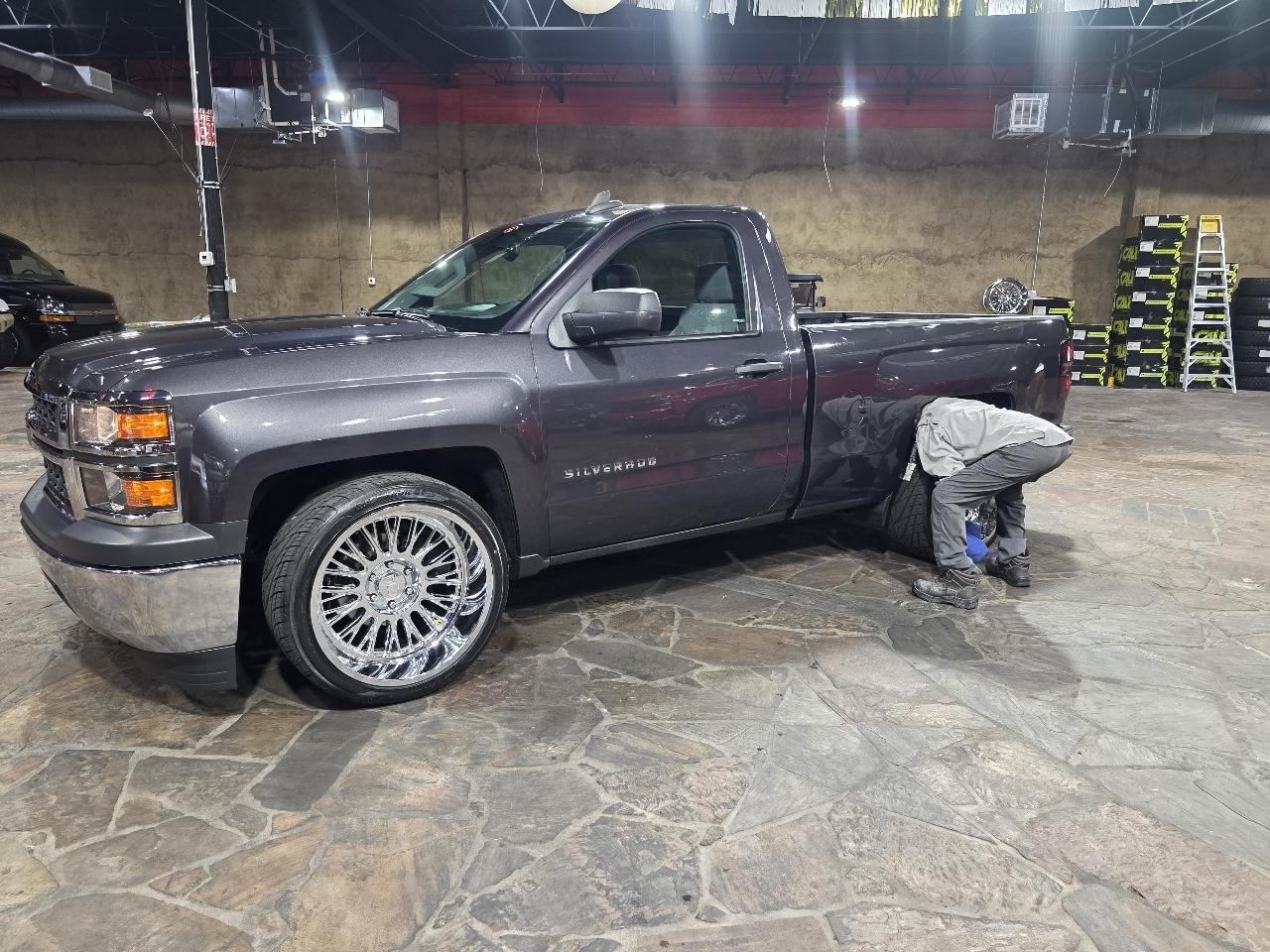 Chevrolet Silverado 1500 2WD Reg Cab 119.0" LS 2015