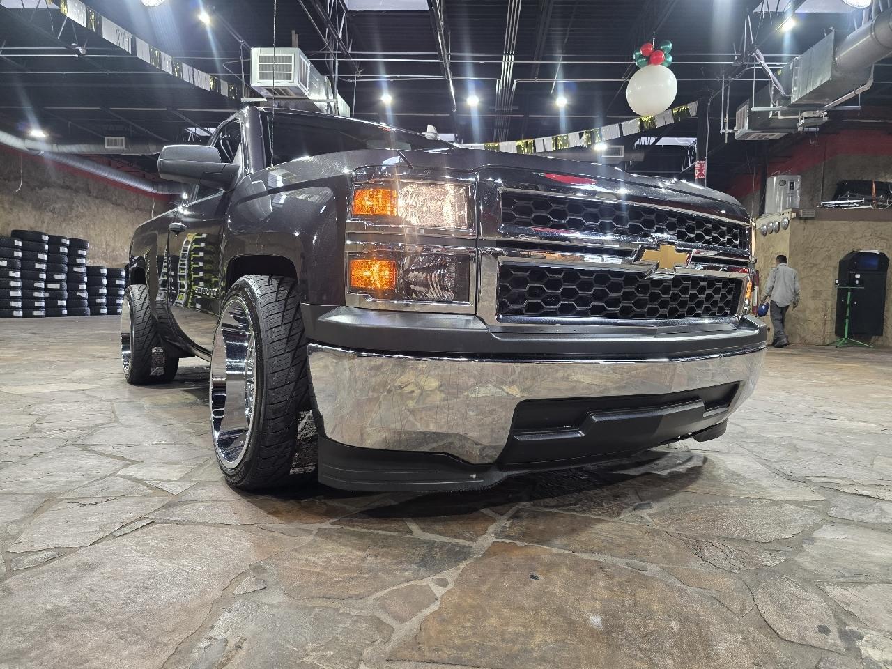Chevrolet Silverado 1500 2WD Reg Cab 119.0" LS 2015