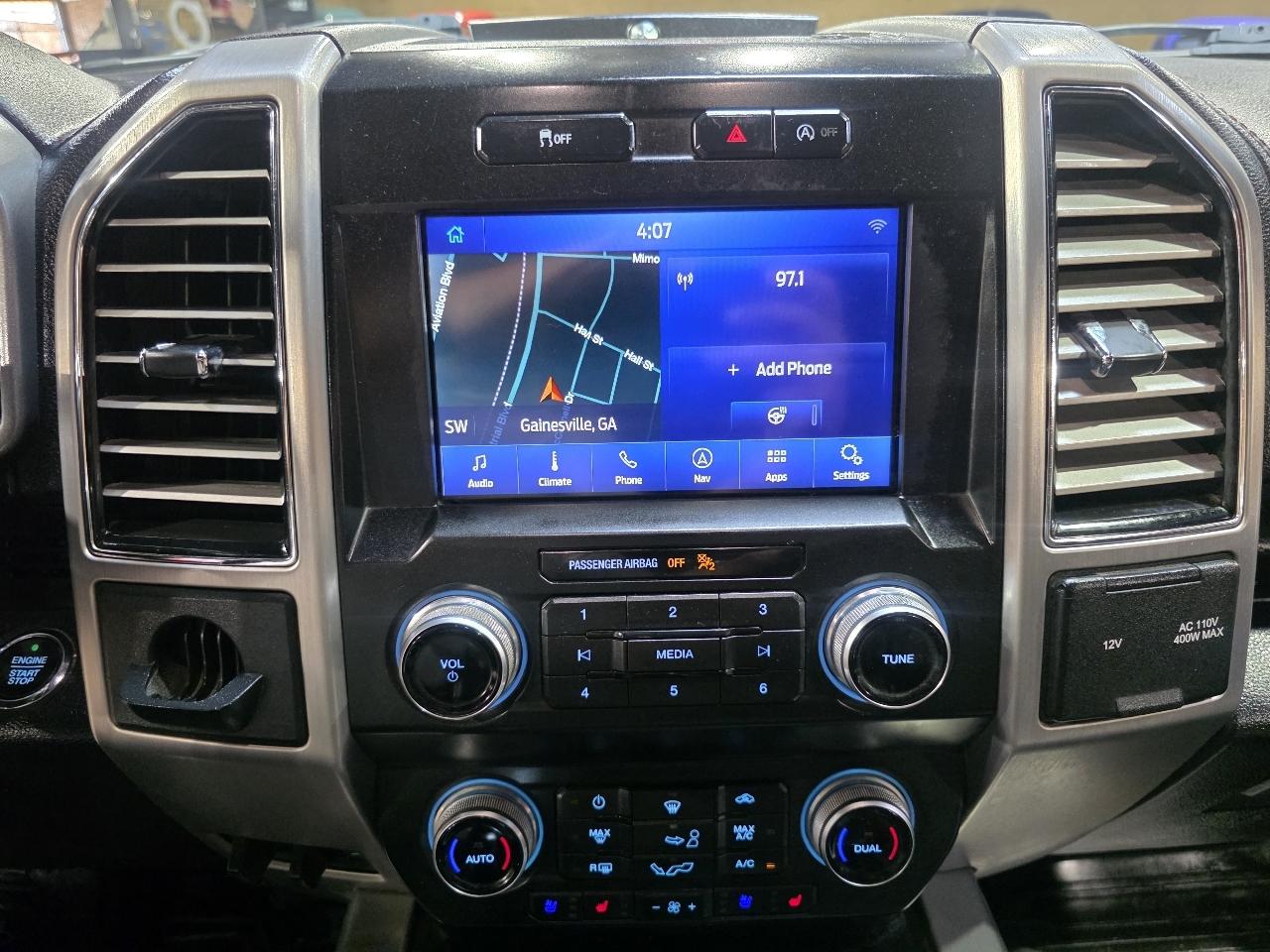 Ford F-150 2WD SuperCrew 145" Platinum 2019