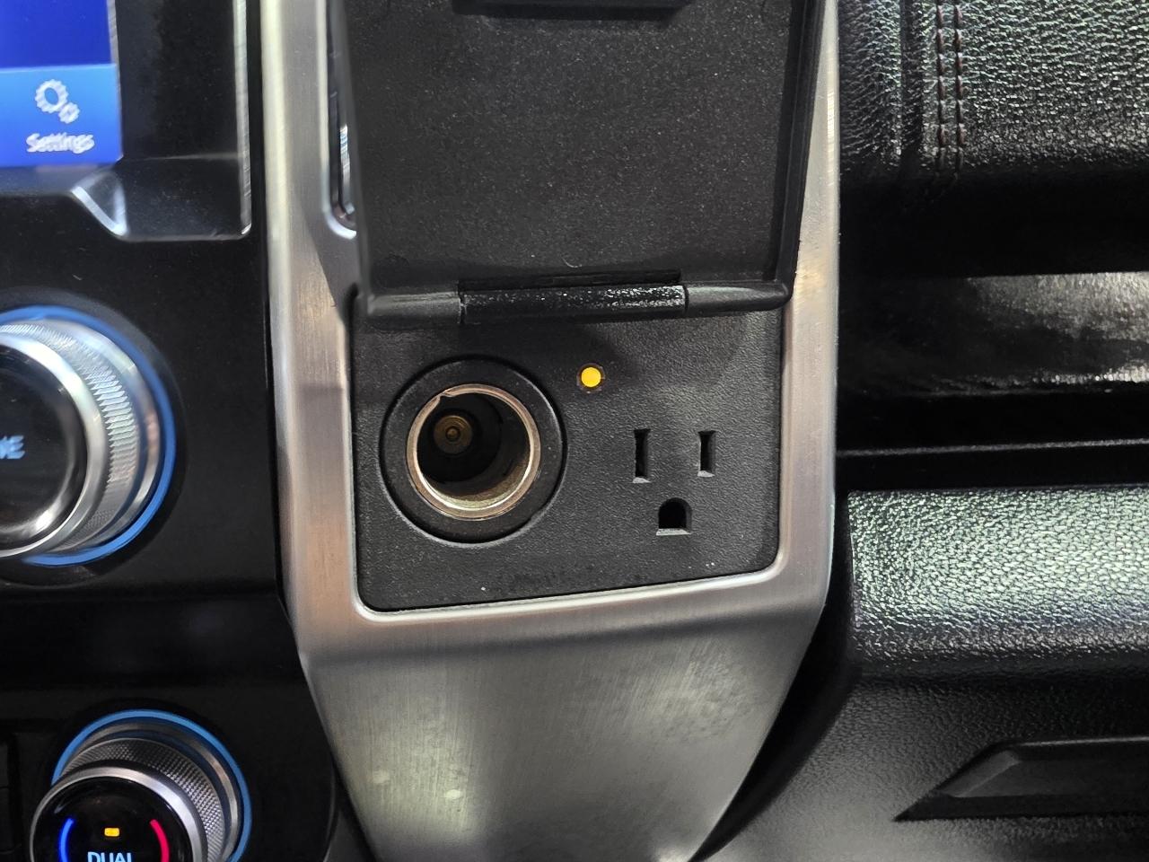 Ford F-150 2WD SuperCrew 145" Platinum 2019