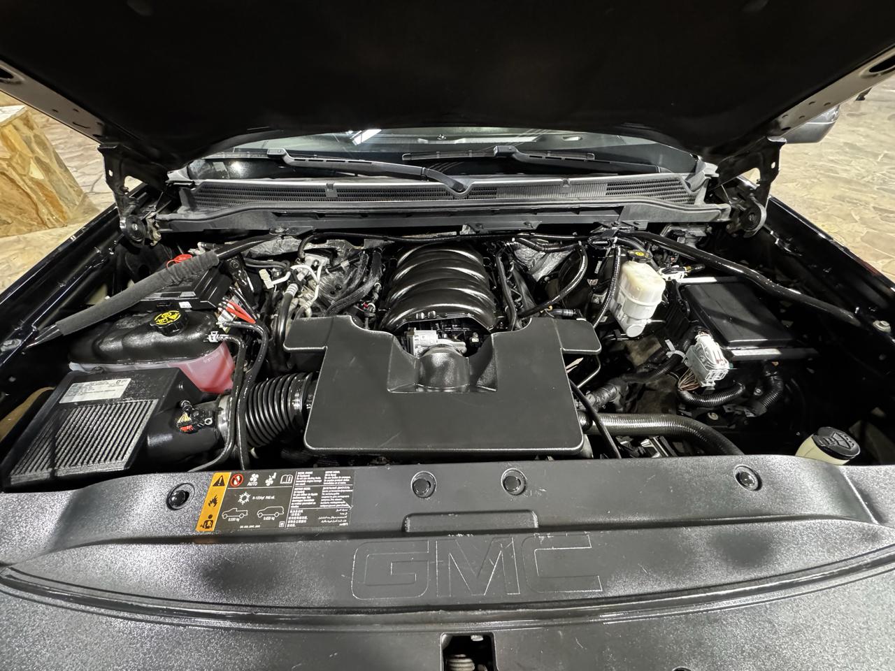 GMC Sierra 1500 4WD Crew Cab 143.5" SLT 2018