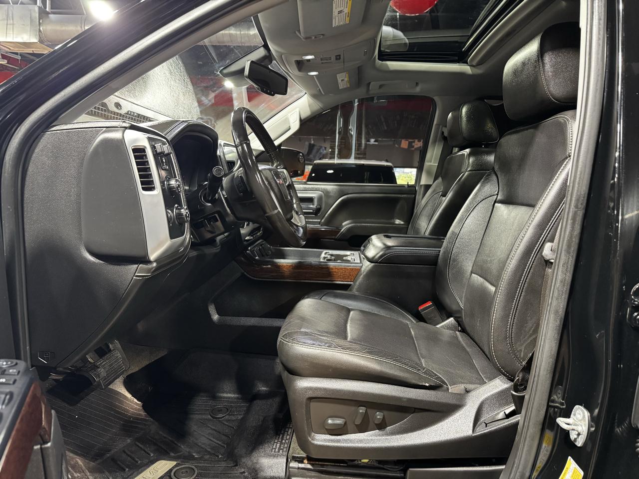 GMC Sierra 1500 4WD Crew Cab 143.5" SLT 2018