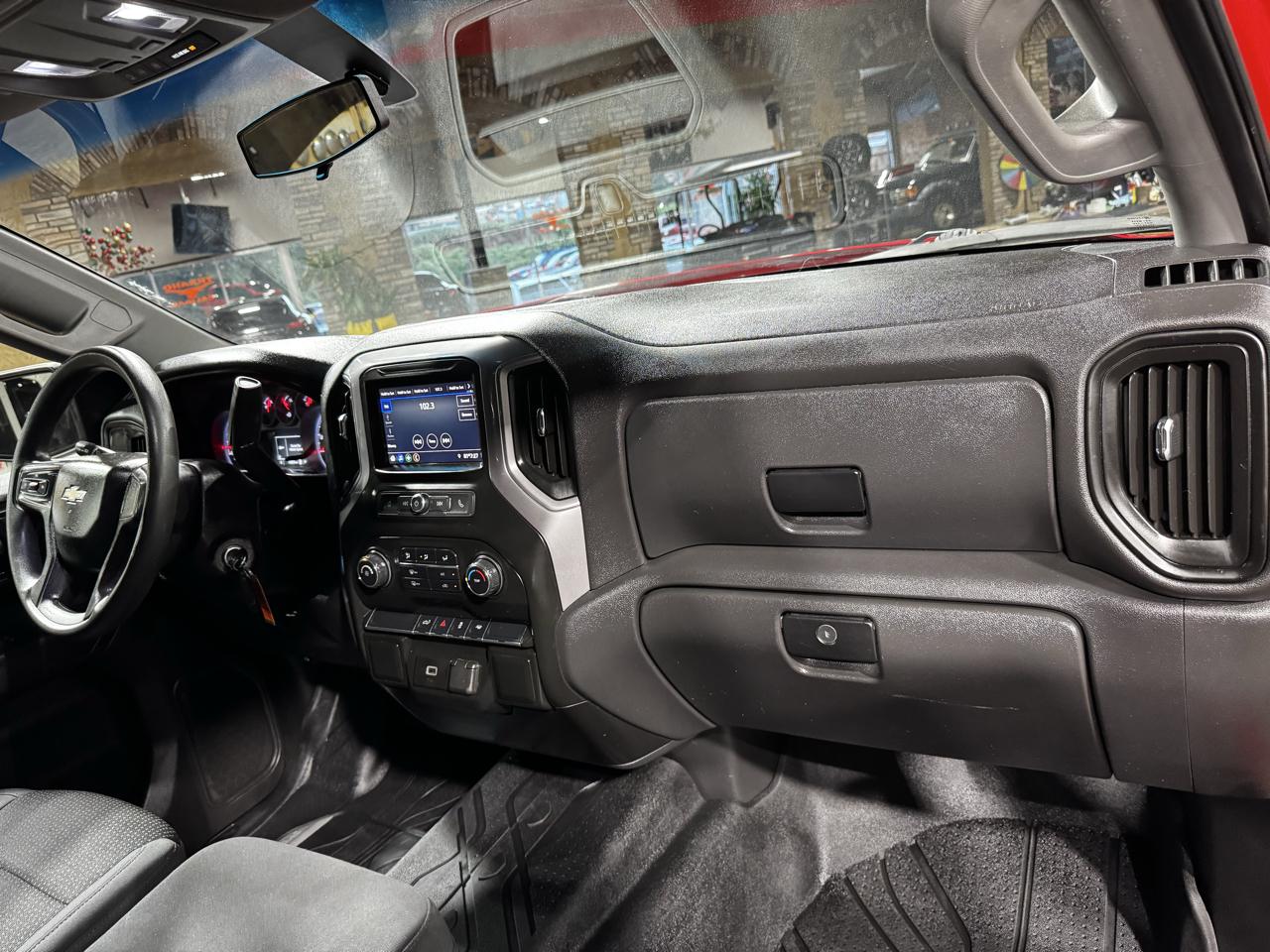 Chevrolet Silverado 1500 2WD Crew Cab 147" Work Truck 2020
