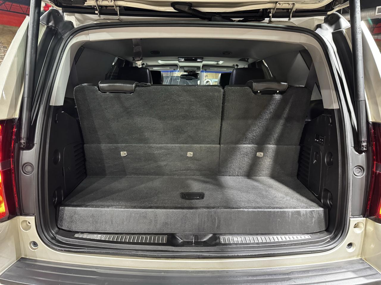 Chevrolet Tahoe 2WD 4dr LT 2015