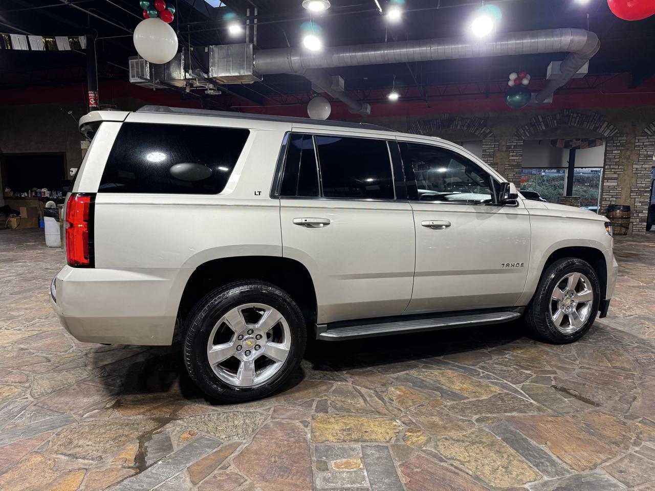 Chevrolet Tahoe 2WD 4dr LT 2015