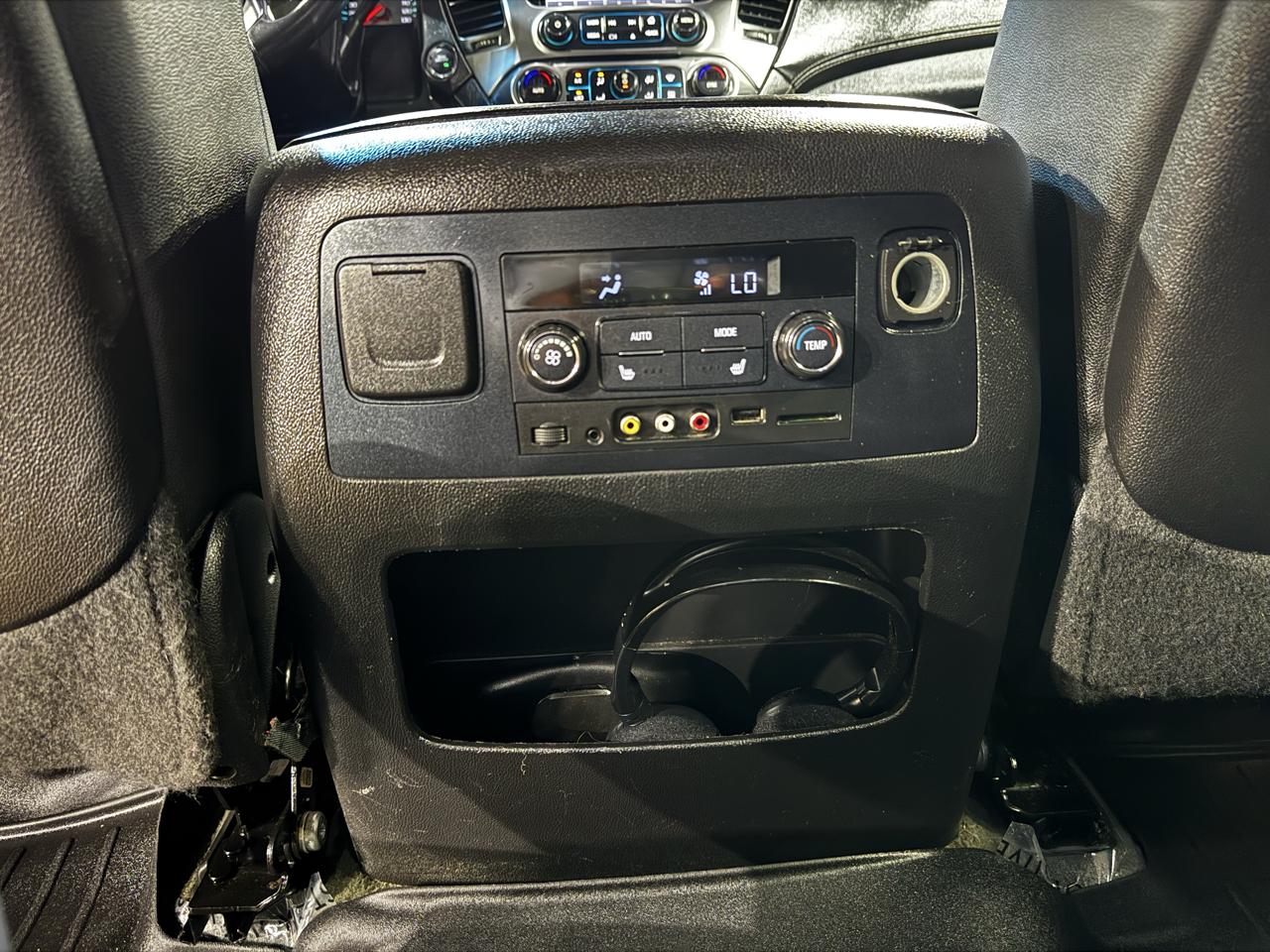 Chevrolet Tahoe 2WD 4dr LT 2015