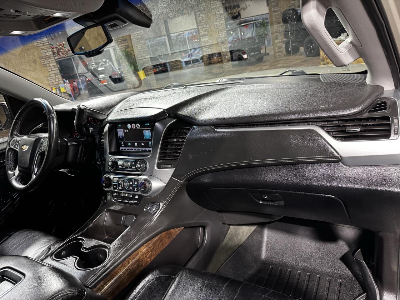 Chevrolet Tahoe 2WD 4dr LT 2015
