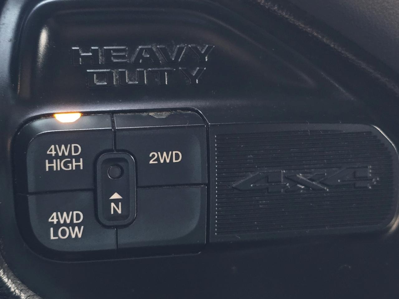 RAM 3500 Big Horn 4x4 Crew Cab 8' Box 2021
