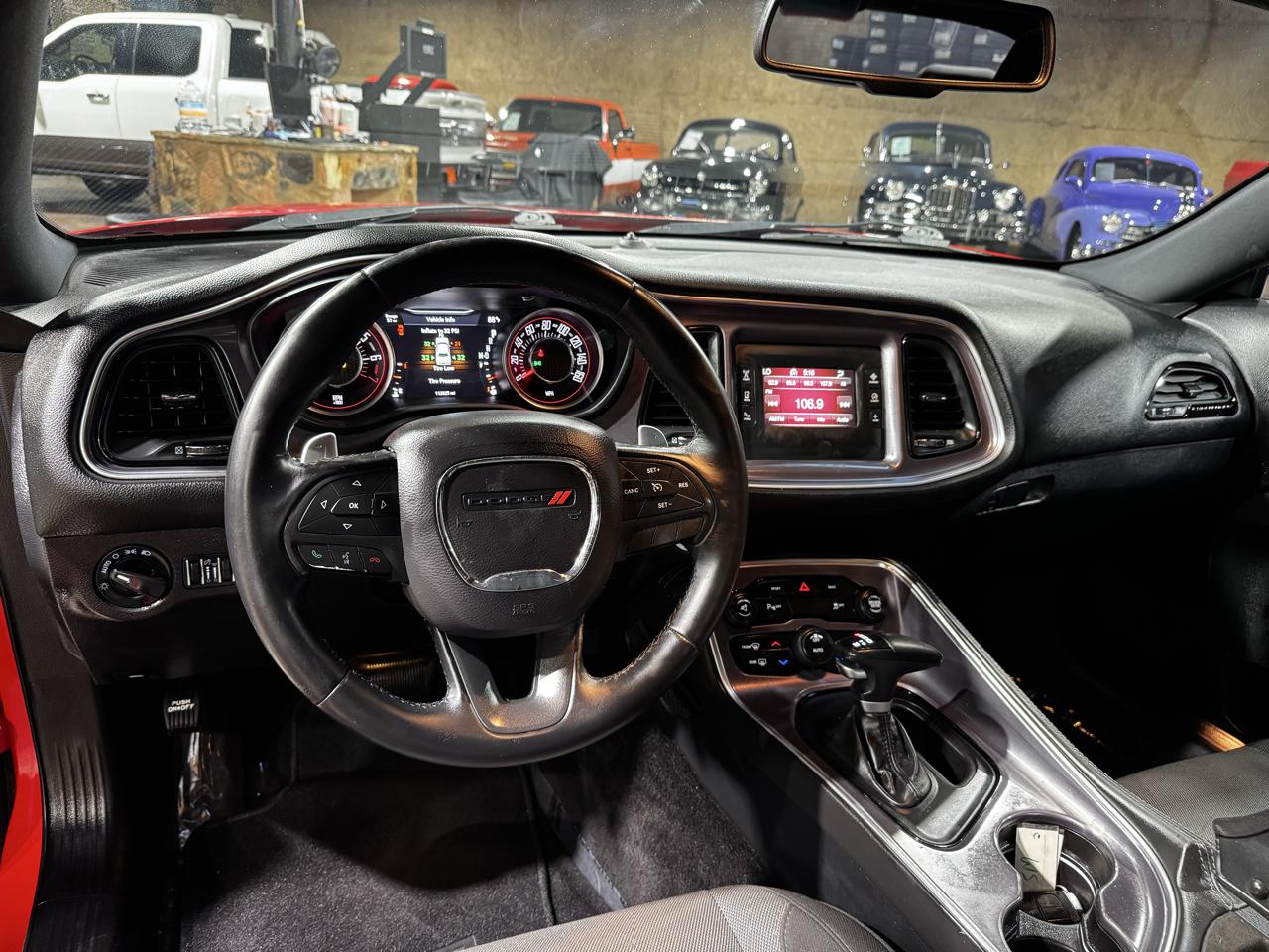 Dodge Challenger 2dr Cpe SXT 2016