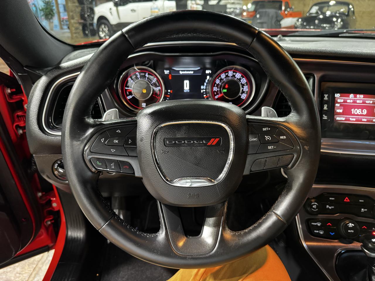 Dodge Challenger 2dr Cpe SXT 2016