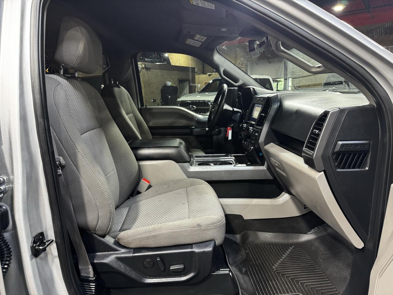 Ford F-150 XLT SuperCrew 5.5-ft. Bed 4WD 2019