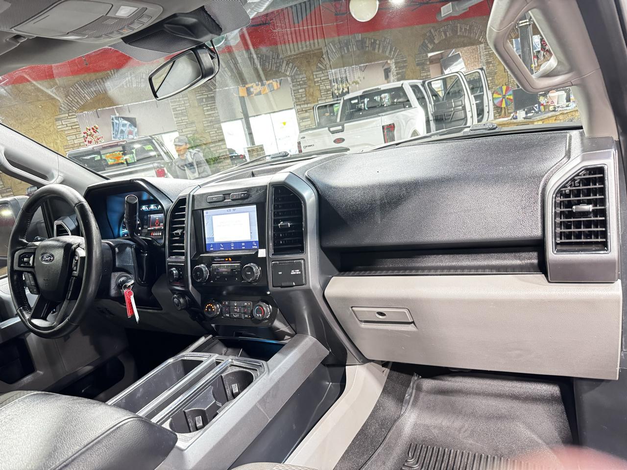 Ford F-150 XLT SuperCrew 5.5-ft. Bed 4WD 2019