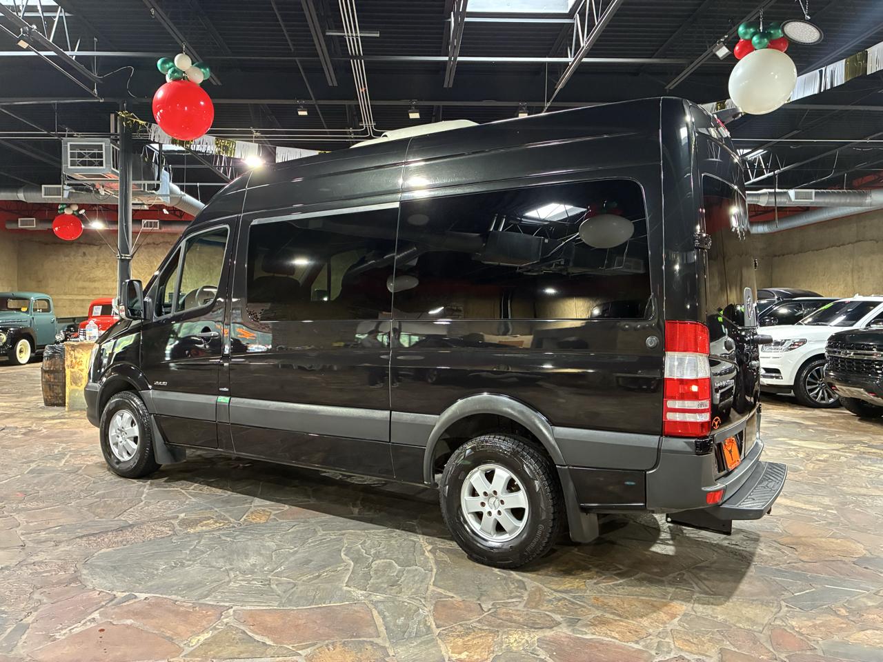 Mercedes-Benz Sprinter Passenger Vans RWD 2500 144" 2016