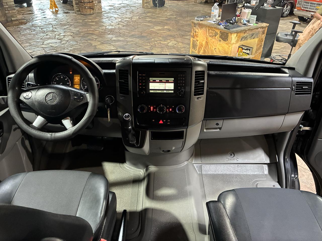 Mercedes-Benz Sprinter Passenger Vans RWD 2500 144" 2016