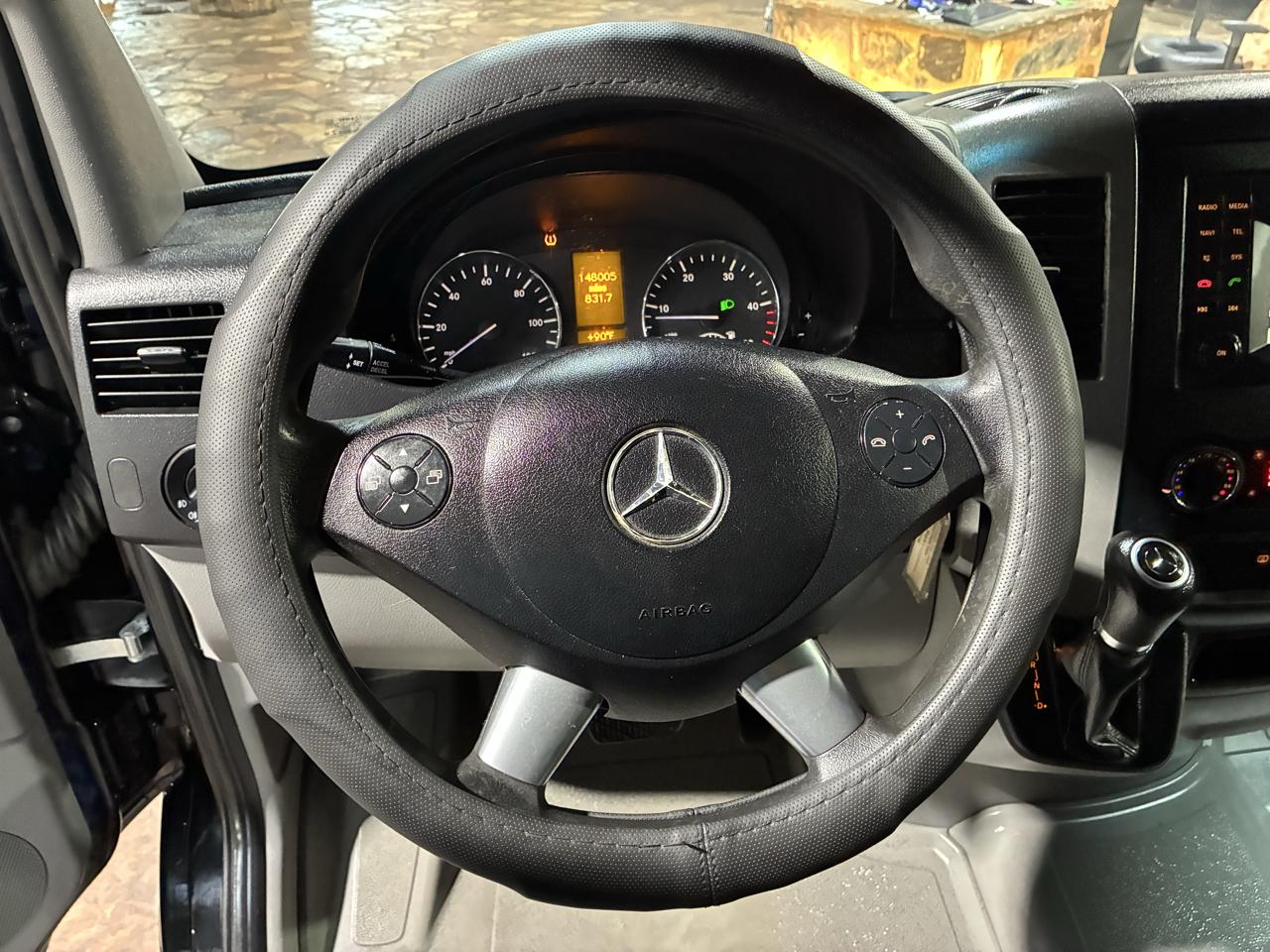Mercedes-Benz Sprinter Passenger Vans RWD 2500 144" 2016