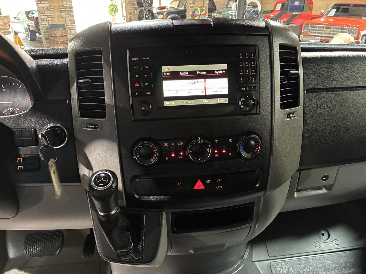 Mercedes-Benz Sprinter Passenger Vans RWD 2500 144" 2016