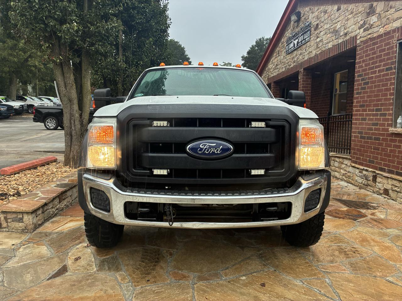 Ford Super Duty F-450 DRW 4WD SuperCab 186" WB 84" CA XLT 2015