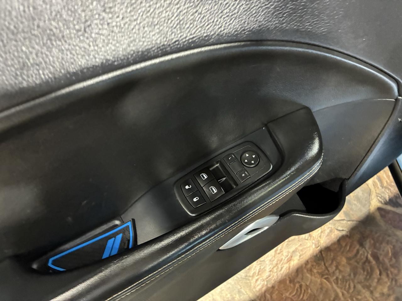 Dodge Challenger 2dr Cpe SRT 392 2015
