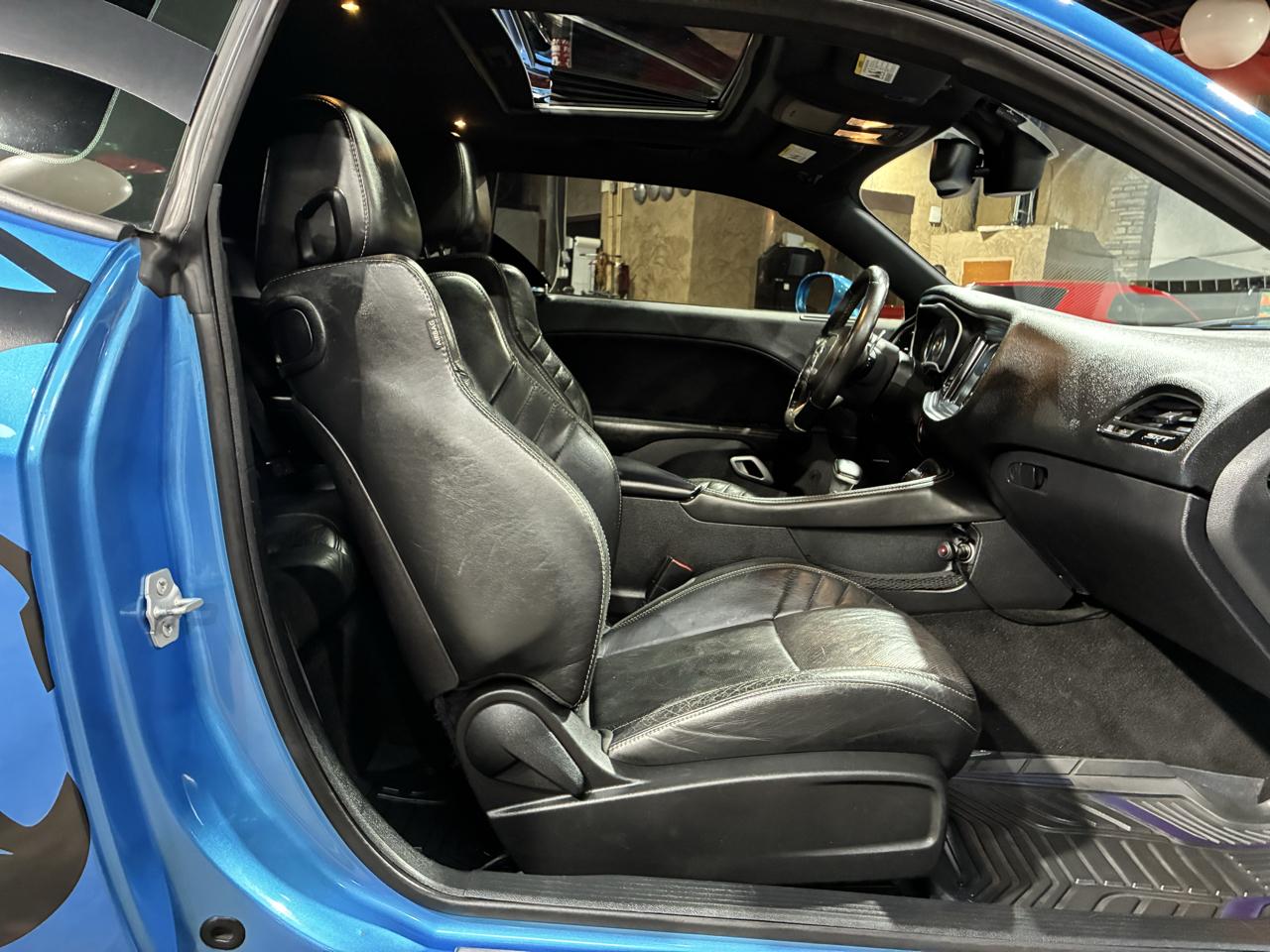 Dodge Challenger 2dr Cpe SRT 392 2015