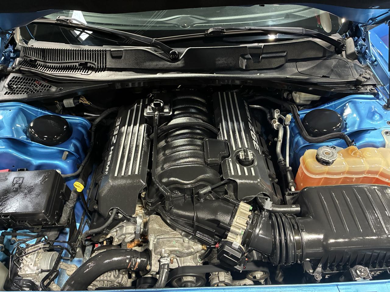 Dodge Challenger 2dr Cpe SRT 392 2015