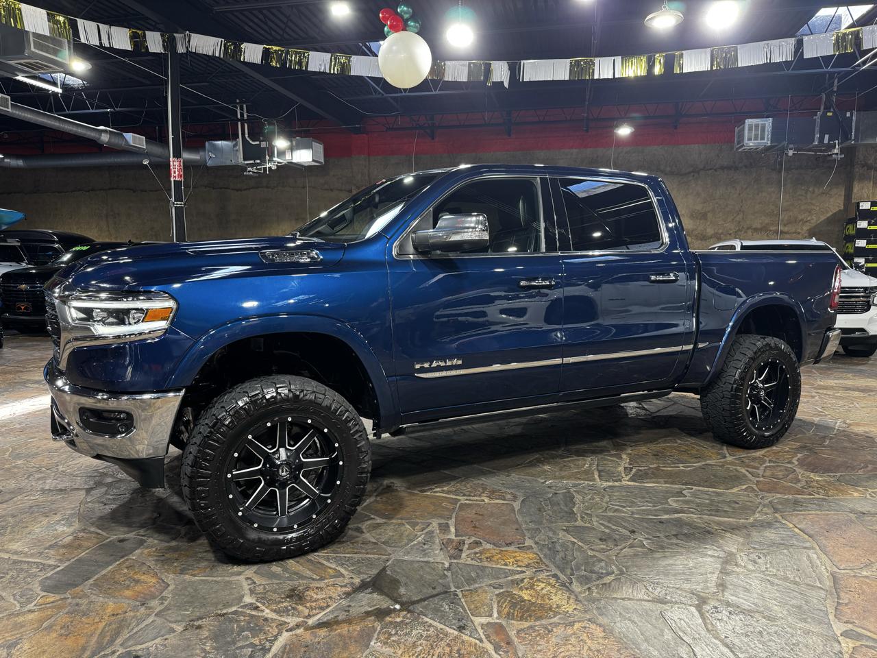 RAM 1500 Limited 4x4 Crew Cab 5'7" Box 2019