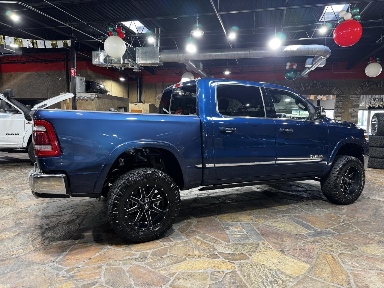 RAM 1500 Limited 4x4 Crew Cab 5'7" Box 2019