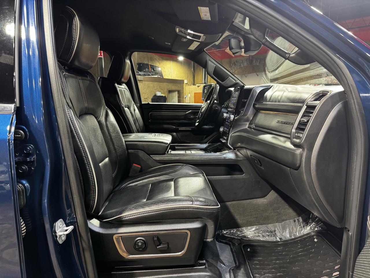 RAM 1500 Limited 4x4 Crew Cab 5'7" Box 2019