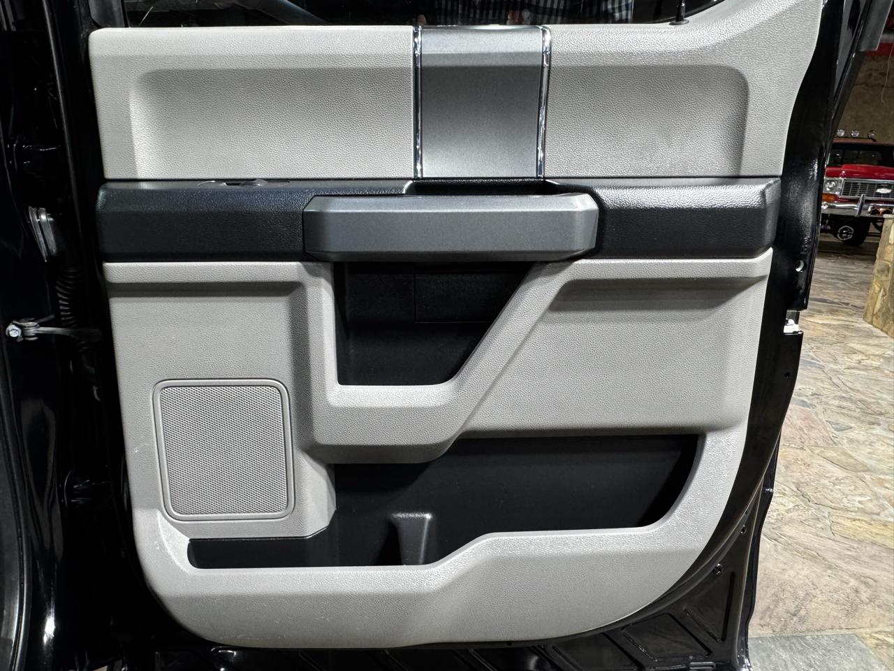 Ford F-150 XLT 4WD SuperCrew 5.5' Box 2018