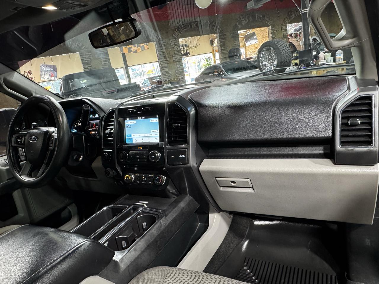Ford F-150 XLT 4WD SuperCrew 5.5' Box 2018