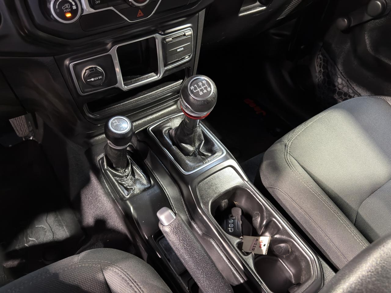 Jeep Gladiator Sport 4x4 2020