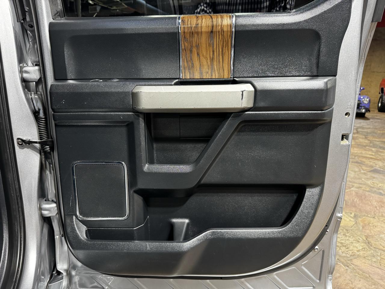 Ford F-150 Lariat 4WD SuperCrew 5.5' Box 2020