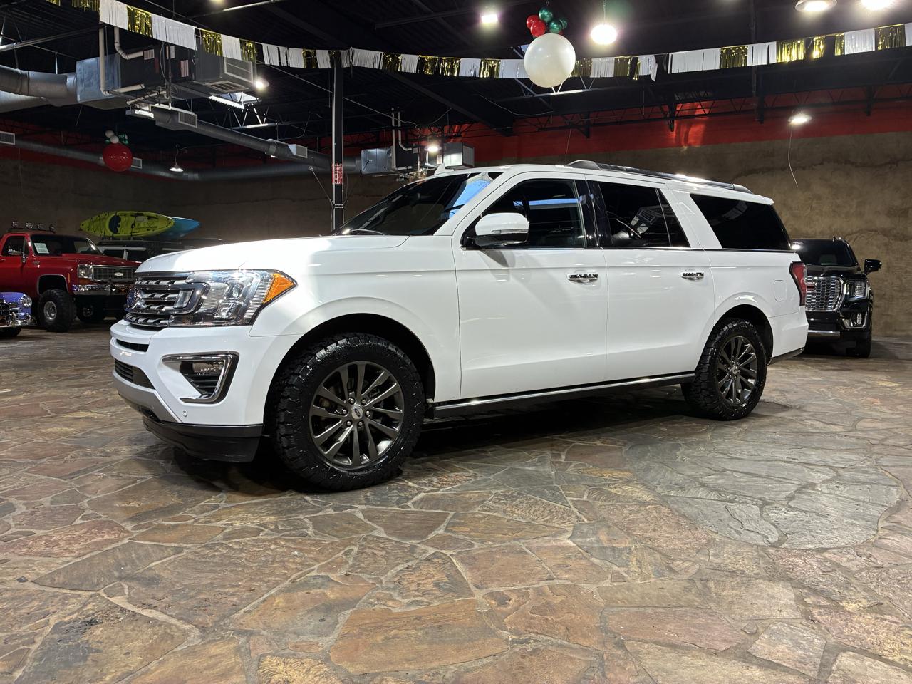 Ford Expedition MAX photo 4