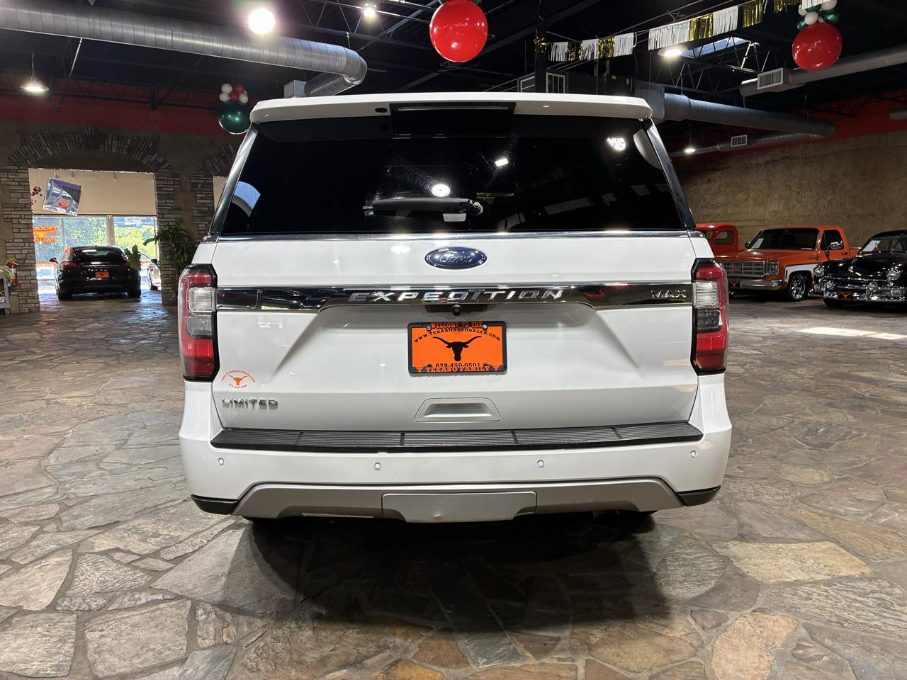 Ford Expedition MAX photo 6