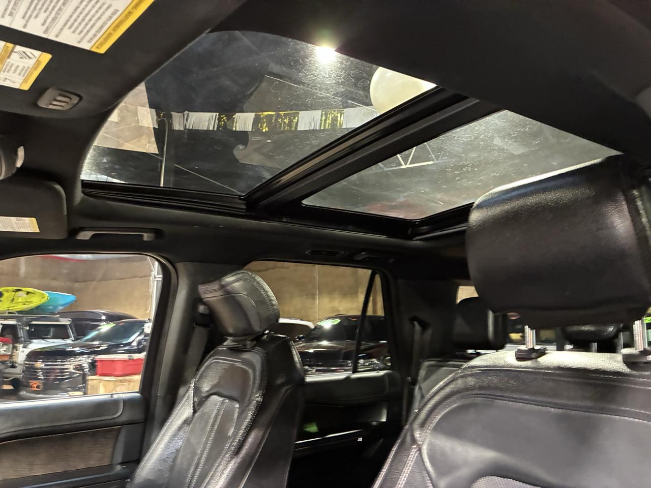 Ford Expedition MAX photo 14