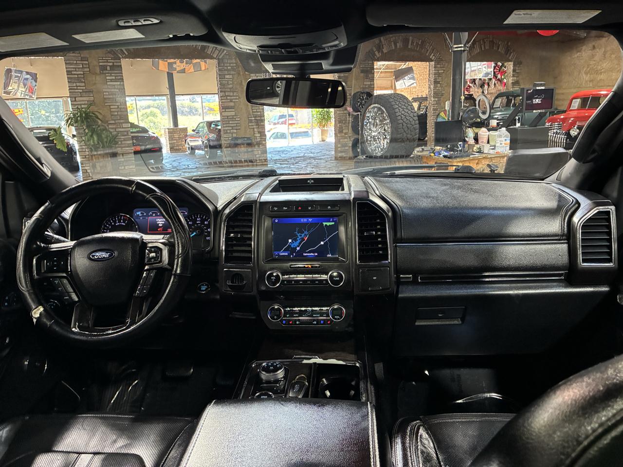Ford Expedition MAX photo 19