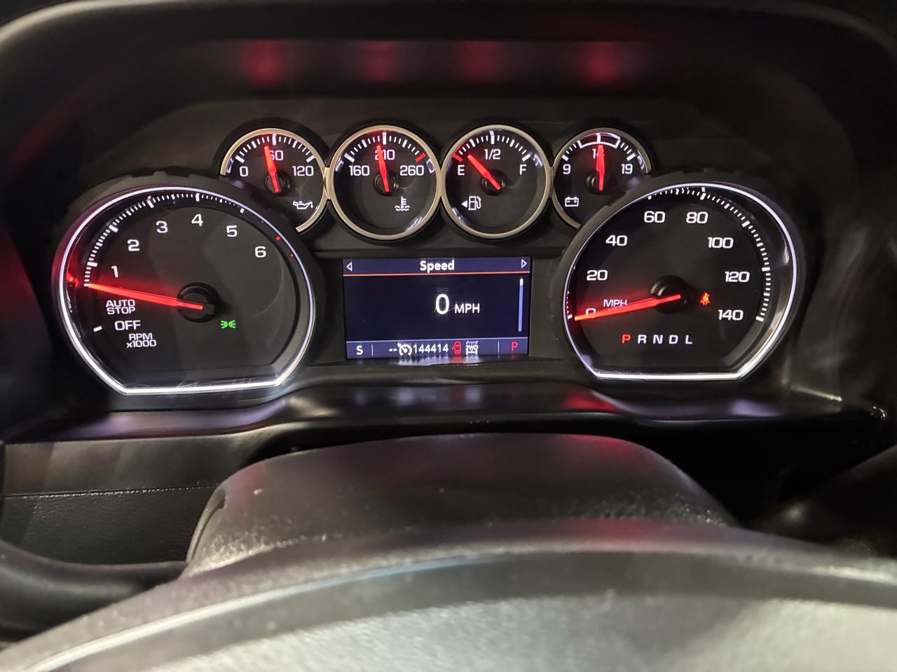 Chevrolet Silverado 1500 4WD Crew Cab 147" LT 2020