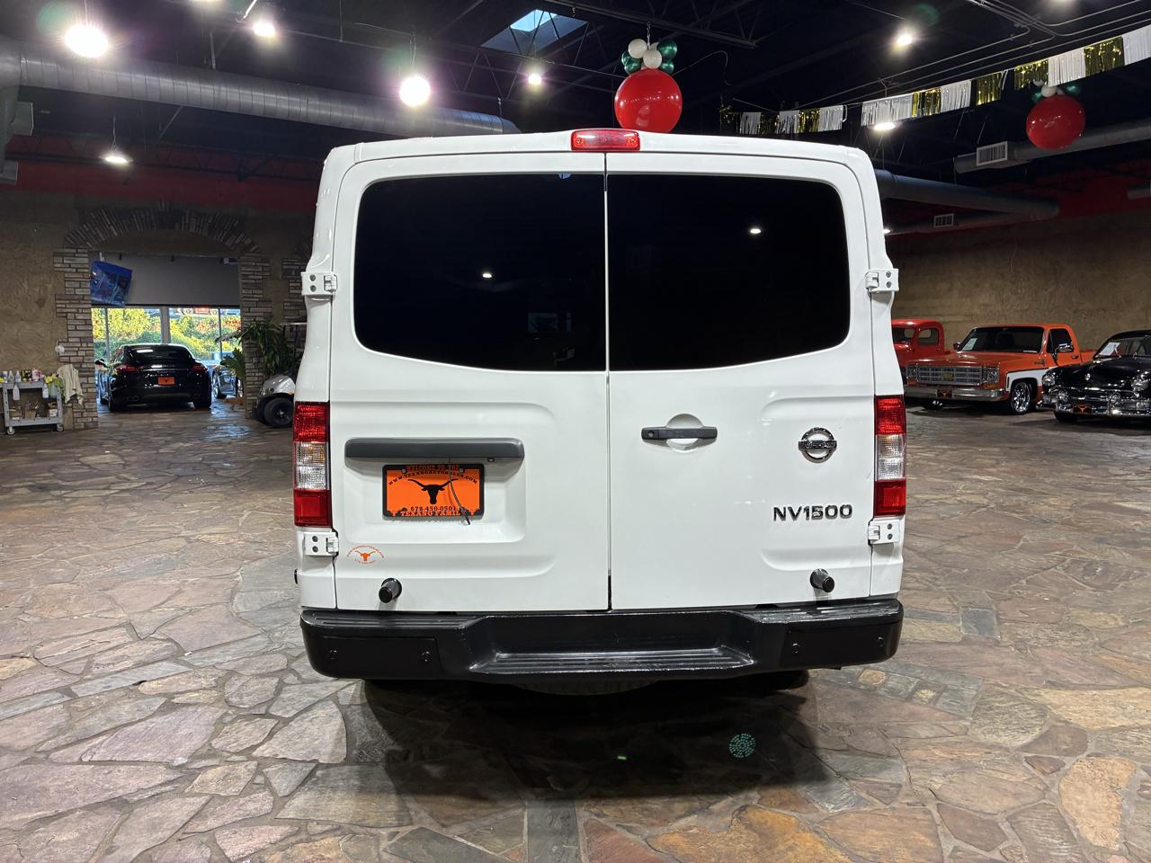 Nissan NV Standard Roof 1500 V6 SV 2016